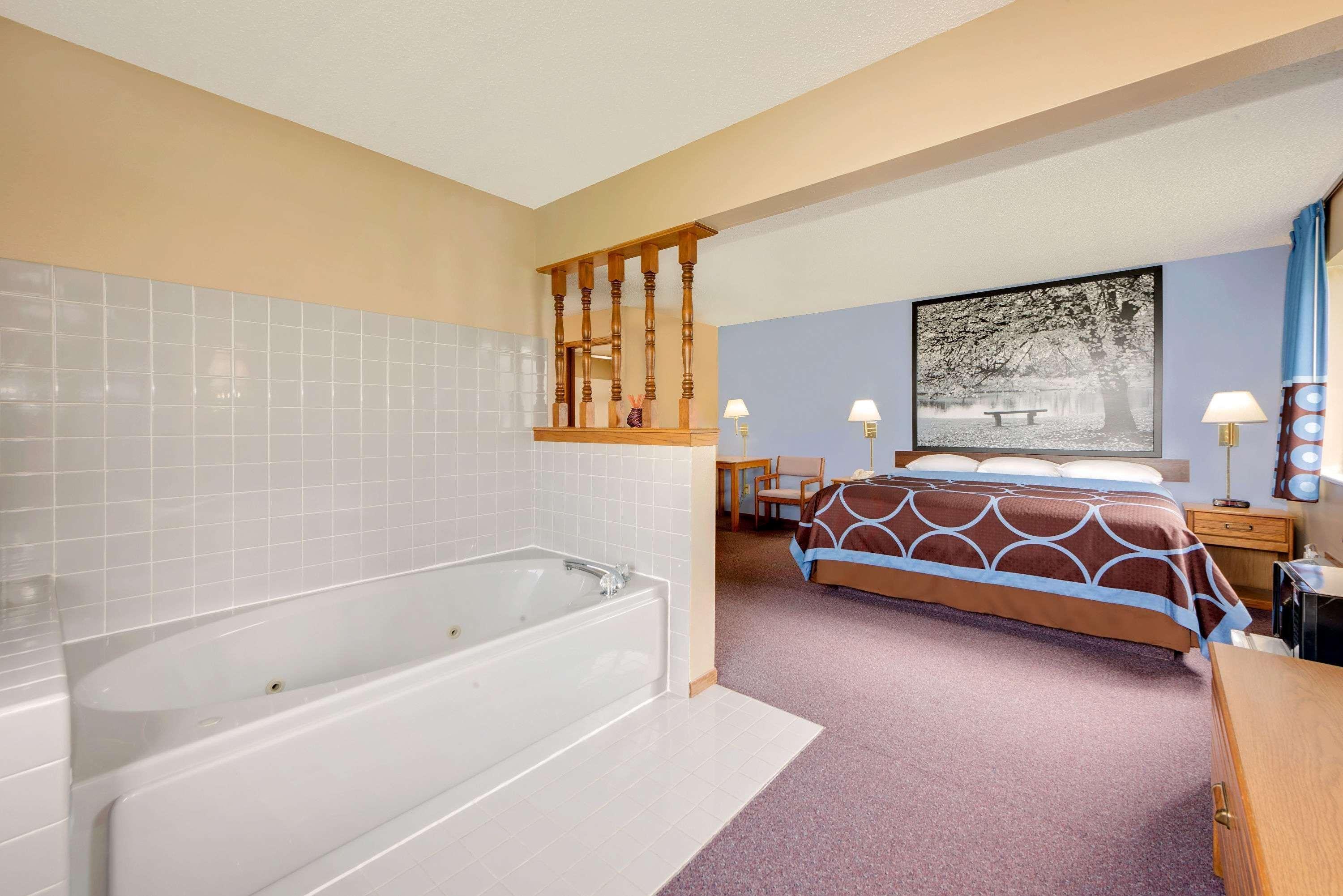 Hotel Super 8 By Wyndham Chariton Exterior foto