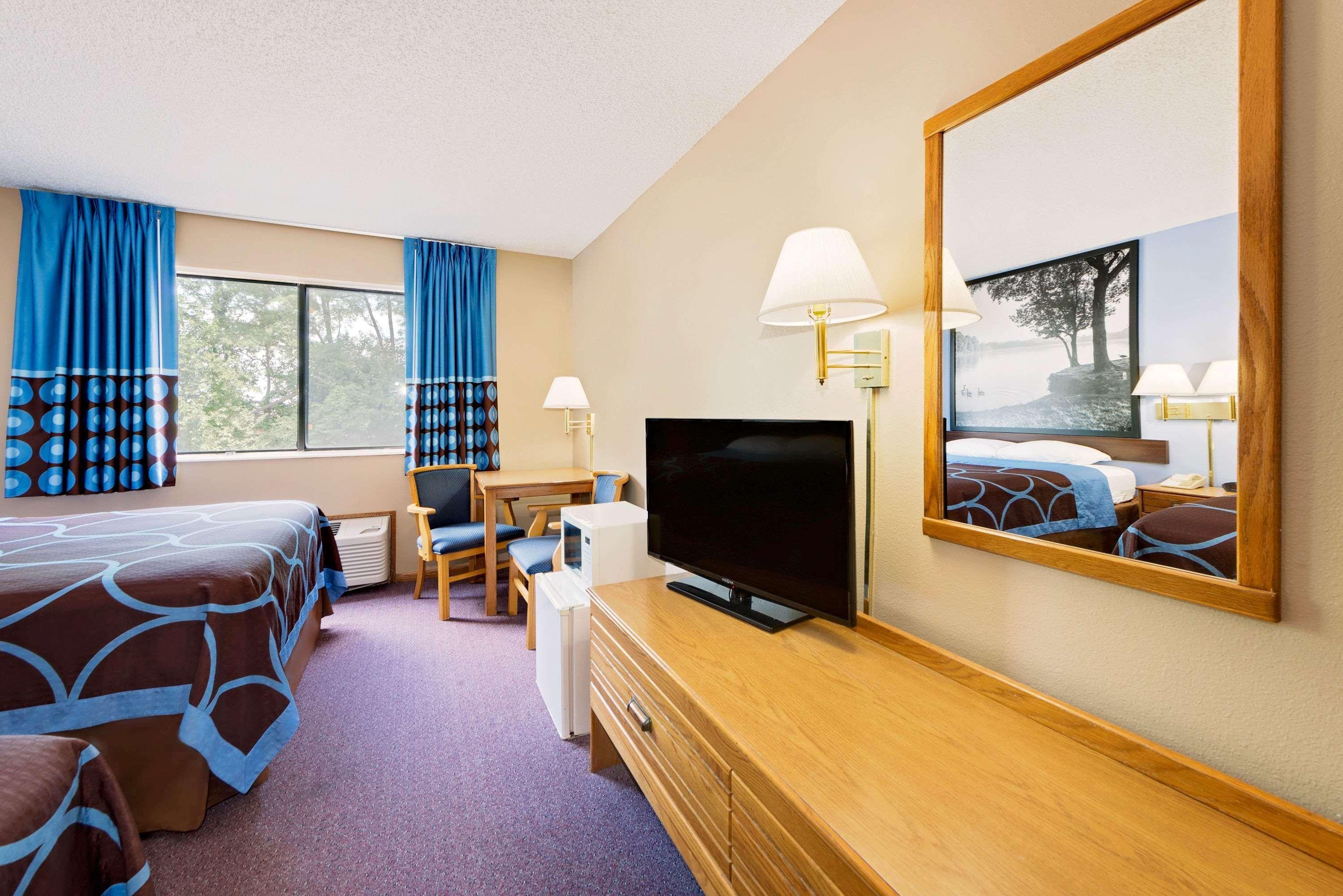 Hotel Super 8 By Wyndham Chariton Exterior foto