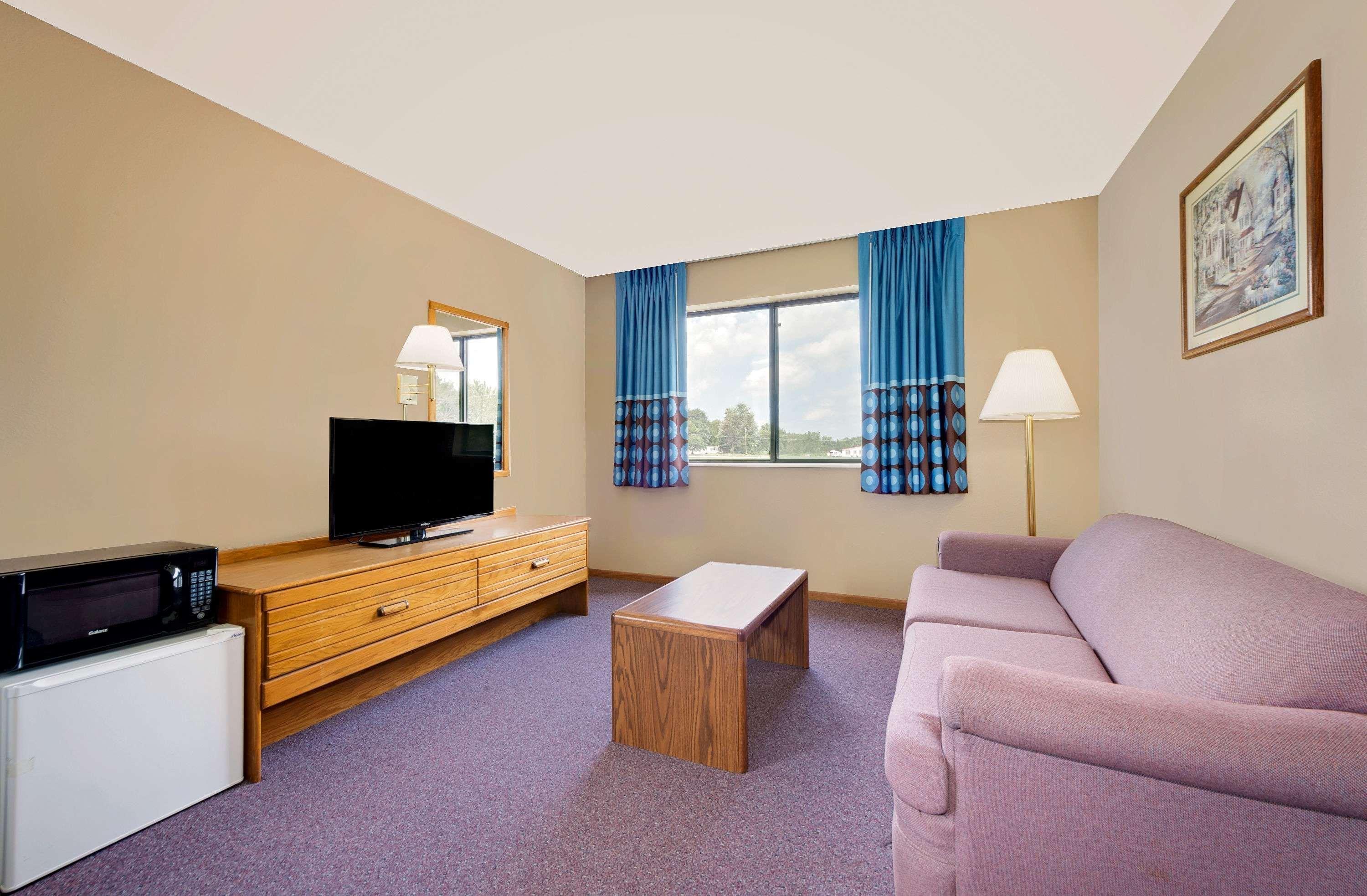 Hotel Super 8 By Wyndham Chariton Exterior foto